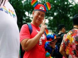 Singapore Decriminalises Gay Sex, But Also Deals A Blow To LGBT Community Singapore Decriminalises Gay Sex, But Also Deals A Blow To LGBT Community