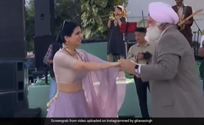 Viral Video: Man Dancing With Daughter On Bruno Mars' <i>'Uptown Funk'</i> Wins Internet