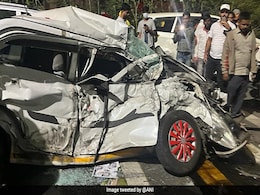 Pune Car Pile-Up: 35 Illegal Structures Along Highway Demolished Pune Car Pile-Up: 35 Illegal Structures Along Highway Demolished