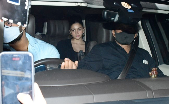 Alia Bhatt's Reply To Paparazzo Who Praised Daughter Raha's Name