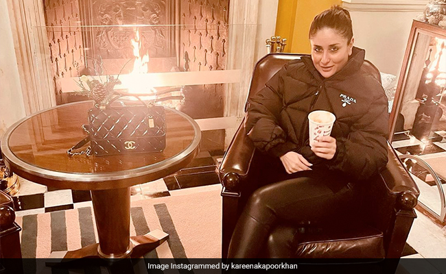 Kareena Kapoor's Favourite Time Of The Year Is Now - "Fireplace Season"