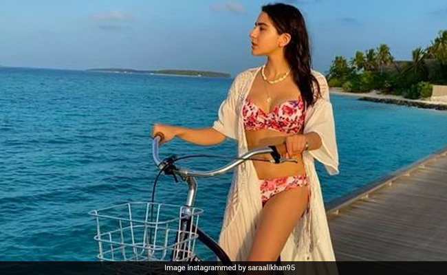 Sara Ali Khan Woke Up And Chose To "Sea Life's Beauty." See Post