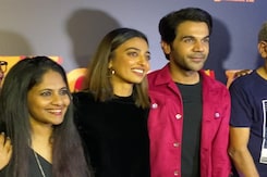 राजकुमार राव और राधिका आप्टे ने 'मोनिका, ओ माई डार्लिंग' की स्क्रीनिंग पर दिए पोज  राजकुमार राव और राधिका आप्टे ने 'मोनिका, ओ माई डार्लिंग' की स्क्रीनिंग पर दिए पोज