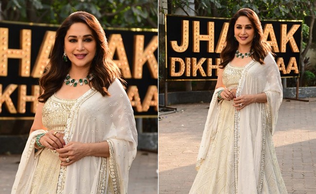 This Festive Season Got A Lot More Sparkly With Madhuri Dixit's Ivory <i>Lehenga</i>