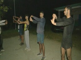 हिमाचल के युवा NDTV से बोले- “अग्निवीर योजना लाकर सरकार ने गलत किया, हम बीजेपी को नहीं देंगे वोट” हिमाचल के युवा NDTV से बोले- “अग्निवीर योजना लाकर सरकार ने गलत किया, हम बीजेपी को नहीं देंगे वोट”