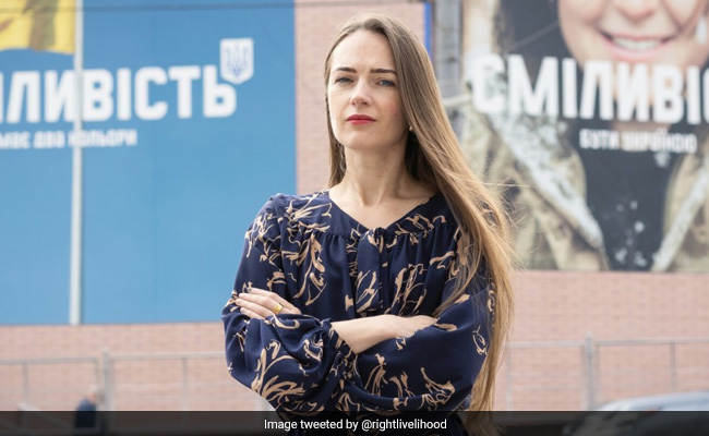 Nobel Peace Laureate Calls For Weapons To Liberate Ukraine