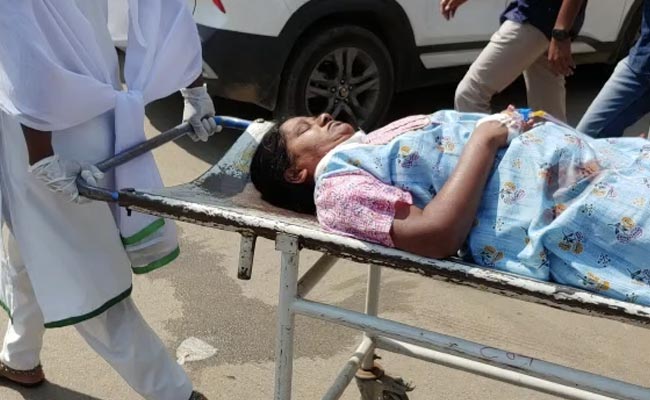 Hyderabad Lecturer, Attacked By Husband On Campus, Saved By Students