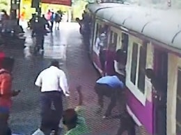 Watch: Mumbai Railway Cop Saves Child From Slipping Under Train Tracks Watch: Mumbai Railway Cop Saves Child From Slipping Under Train Tracks