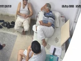 In New CCTV Clip, Arrested Delhi Minister Seen Meeting Jail Chief, Guests In New CCTV Clip, Arrested Delhi Minister Seen Meeting Jail Chief, Guests