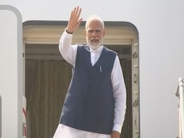 जी-20 शिखर सम्मेलन में हिस्सा लेने बाली पहुंचे पीएम मोदी, एयरपोर्ट पर हुआ जोरदार स्वागत जी-20 शिखर सम्मेलन में हिस्सा लेने बाली पहुंचे पीएम मोदी, एयरपोर्ट पर हुआ जोरदार स्वागत