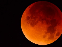 Chandra Grahan 2025: होली पर लगने वाला है चंद्र ग्रहण, क्या होलिका दहन की रात से ही शुरू हो जाएगा सूतक काल Chandra Grahan 2025: होली पर लगने वाला है चंद्र ग्रहण, क्या होलिका दहन की रात से ही शुरू हो जाएगा सूतक काल
