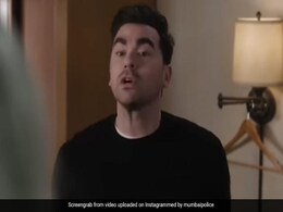 Mumbai Police Tells Public To Protect Passwords Using Schitt's Creek Scene Mumbai Police Tells Public To Protect Passwords Using Schitt's Creek Scene