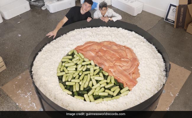 Chef Duo Break Gordon Ramsay's Record, Create Largest Sushi Roll