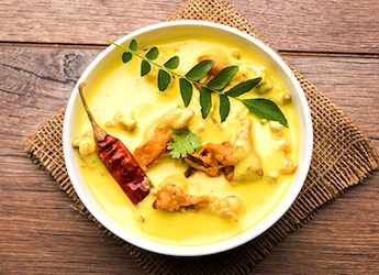 How To Make Soft Pakoras For Kadhi - Easy Tips How To Make Soft Pakoras For Kadhi - Easy Tips