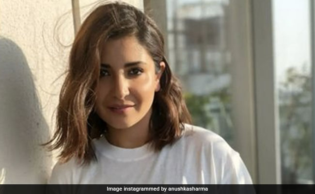 Even In A Plain White T-Shirt And Black Pants, Anushka Sharma Is The Chicest Around