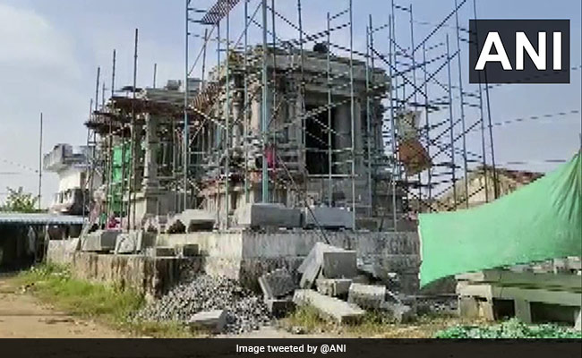 "Sravan Kumar" Of Andhra Pradesh Builds Temple In Memory Of Mother