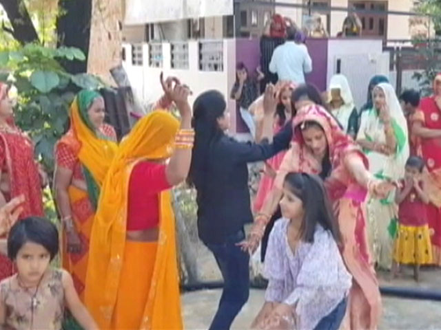 2 Years After Covid Curbs, Weddings Are Back On