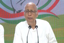 "Gandhis, Party Views Differ": Congress On Rajiv Gandhi Killers' Release "Gandhis, Party Views Differ": Congress On Rajiv Gandhi Killers' Release