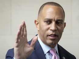 Capitol Rioter Pardoned By Trump Charged With Threatening Democratic Leader Capitol Rioter Pardoned By Trump Charged With Threatening Democratic Leader