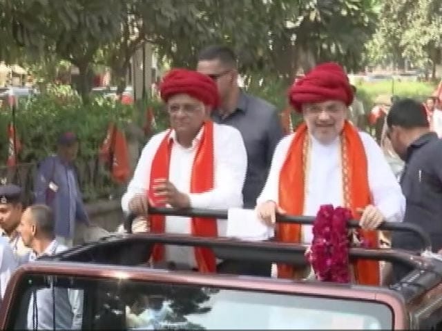 Videos : Gujarat Assembly Election: 3 CM और 6 केंद्रीय मंत्री कल से BJP के प्रचार की करेंगे शुरुआत