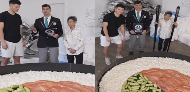 Watch: World Record For Largest Sushi Roll Created By Chef Blogger Duo
