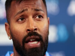 Ind vs Sl: श्रीलंका के खिलाफ टीम का ऐलान होने से पहले ब्रॉडकास्टर के 'हार्दिक राज' प्रोमो ने फैंस को किया हैरान Ind vs Sl: श्रीलंका के खिलाफ टीम का ऐलान होने से पहले ब्रॉडकास्टर के 'हार्दिक राज' प्रोमो ने फैंस को किया हैरान