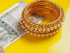 Sovereign Gold Bond Scheme: पिछले वित्त वर्ष में निवेशकों ने 27,000 करोड़ रुपये के गोल्ड बॉन्ड खरीदेः RBI