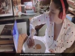 Kareena Kapoor's Movie Night Was About <i>Harry Potter</i> And "Blurry Selfies" Kareena Kapoor's Movie Night Was About <i>Harry Potter</i> And "Blurry Selfies"