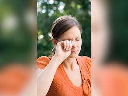 Pollution Effect On Eyes : Delhi-NCR में वायु प्रदूषण के कारण आंखों में जलन और खुजली हो रही है तो यह करें, मिलेगा आराम Pollution Effect On Eyes : Delhi-NCR में वायु प्रदूषण के कारण आंखों में जलन और खुजली हो रही है तो यह करें, मिलेगा आराम