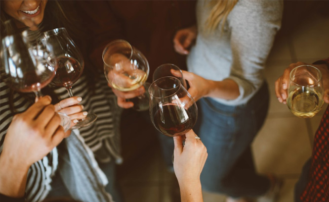 Polish Politician Blames Excessive Drinking by Young Women For Country's Low Birth Rate, Sparks Outrage