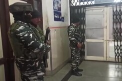 2 Migrant Labourers Shot At In J&K's Anantnag 2 Migrant Labourers Shot At In J&K's Anantnag