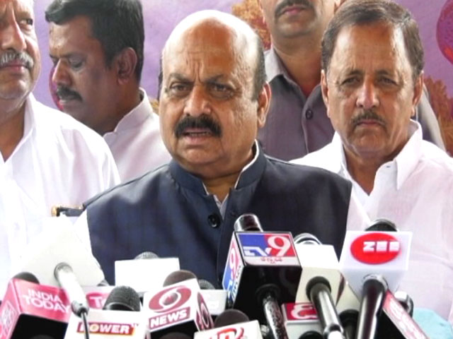 Row Over Karnataka Chief Minister's Border Remark Intensifies