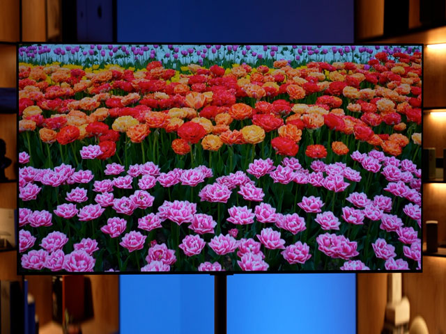 LG G2: Artistic, Powerful Tech by LG