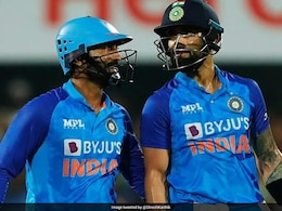 "This Is What Virat Kohli Does": Dinesh Karthik's Epic Compliment For 26-Year-Old Star Who Stunned Australia