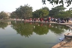 Delhi Cops Pump Out Water From Pond Looking For Shraddha Walkar's Head Delhi Cops Pump Out Water From Pond Looking For Shraddha Walkar's Head