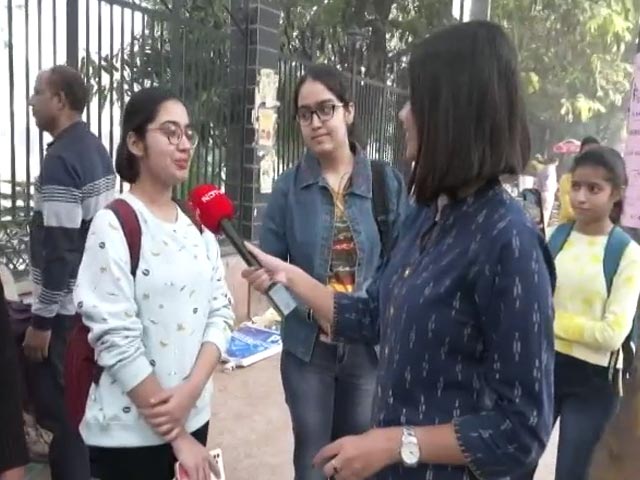 First Batch Of CUET Students Enters Delhi University
