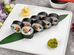 A Beginner's Guide To Making Sushi, Including Tips That'll Come In Handy