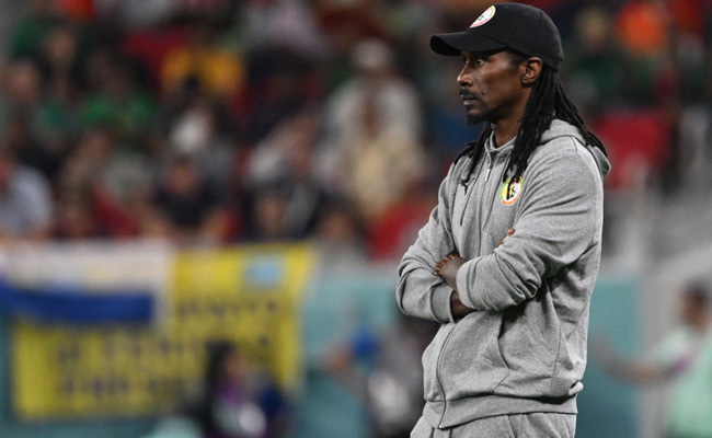 Tweet Compares Senegal Football Coach To Snoop Dogg, Rapper Reacts