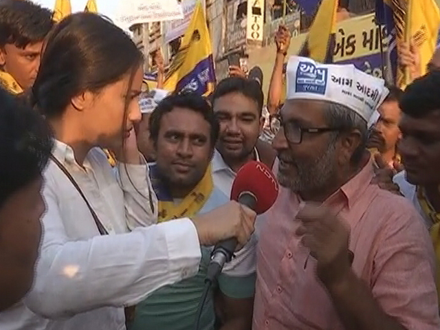 Can AAP's Delhi Model Win Over Gujarat?