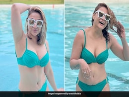 Urvashi Dholakia Is "Embracing Womanhood" In All Its Glory Wearing A Blue Swimsuit By The Pool Urvashi Dholakia Is "Embracing Womanhood" In All Its Glory Wearing A Blue Swimsuit By The Pool
