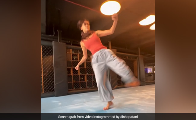 Just Super-Fit Disha Patani Making Us Look Bad Again