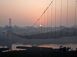 Industrialist Out On Bail In Gujarat Bridge Collapse Case Felicitated Industrialist Out On Bail In Gujarat Bridge Collapse Case Felicitated