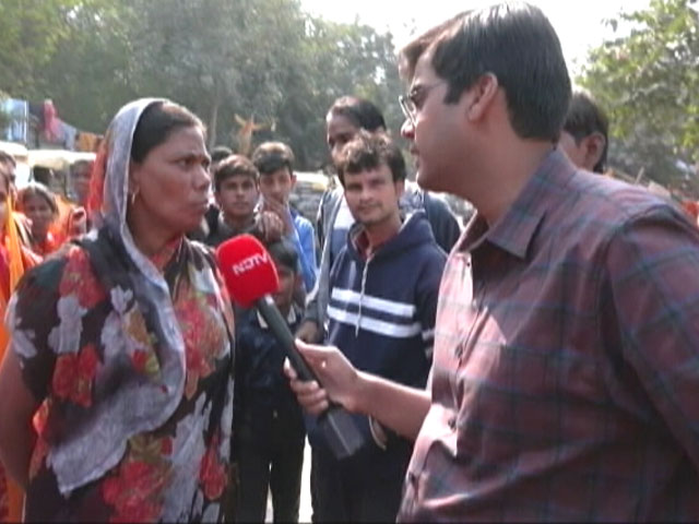 Delhi Civic Polls: People At Slums Ask Leaders To Give Proper Homes, Basic Facilities