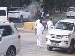 Video: Heavy Firing On Street Near Mumbai Amid Fight Between 2 Groups Video: Heavy Firing On Street Near Mumbai Amid Fight Between 2 Groups