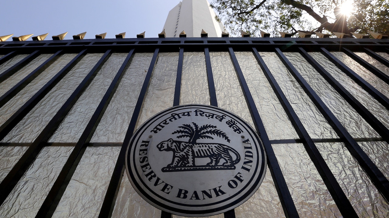 NRIs Pour in $127 Billion as Reserve Bank's Dollar Scheme Beats Targets