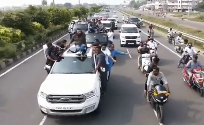Watch: Actor-Politician Pawan Kalyan Travels On Car Roof. It's Not A Shoot