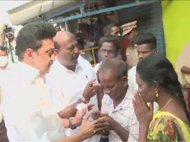 MK Stalin Meets Family Of Footballer Who Died Due To Medical Negligence
