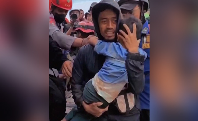 On Camera, 6-Year-Old's Miracle Rescue 2 Days After Deadly Indonesia Quake