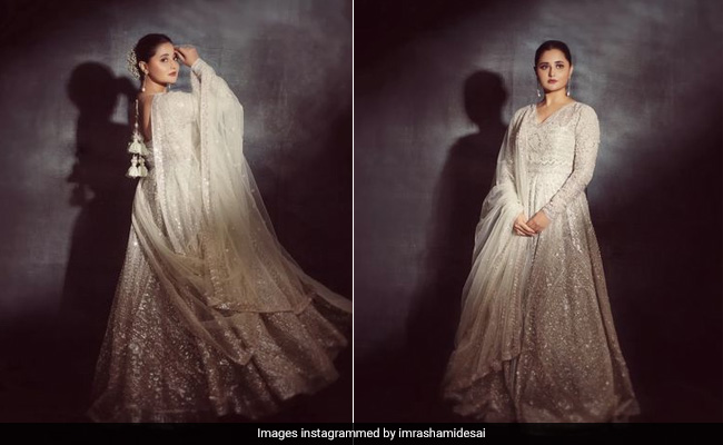 Rashami Desai Is The Definition Of Ethnic Elegance In A White <i>Anarkali</i>