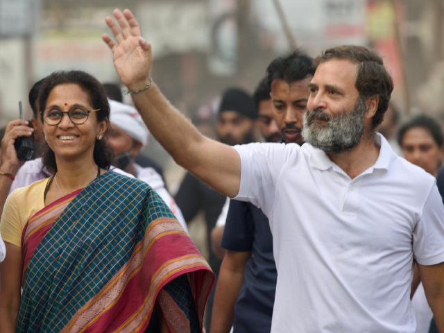 Maharashtra MP Supriya Sule Joins Rahul Gandhi In His 'Bharat Jodo Yatra' In Nanded
